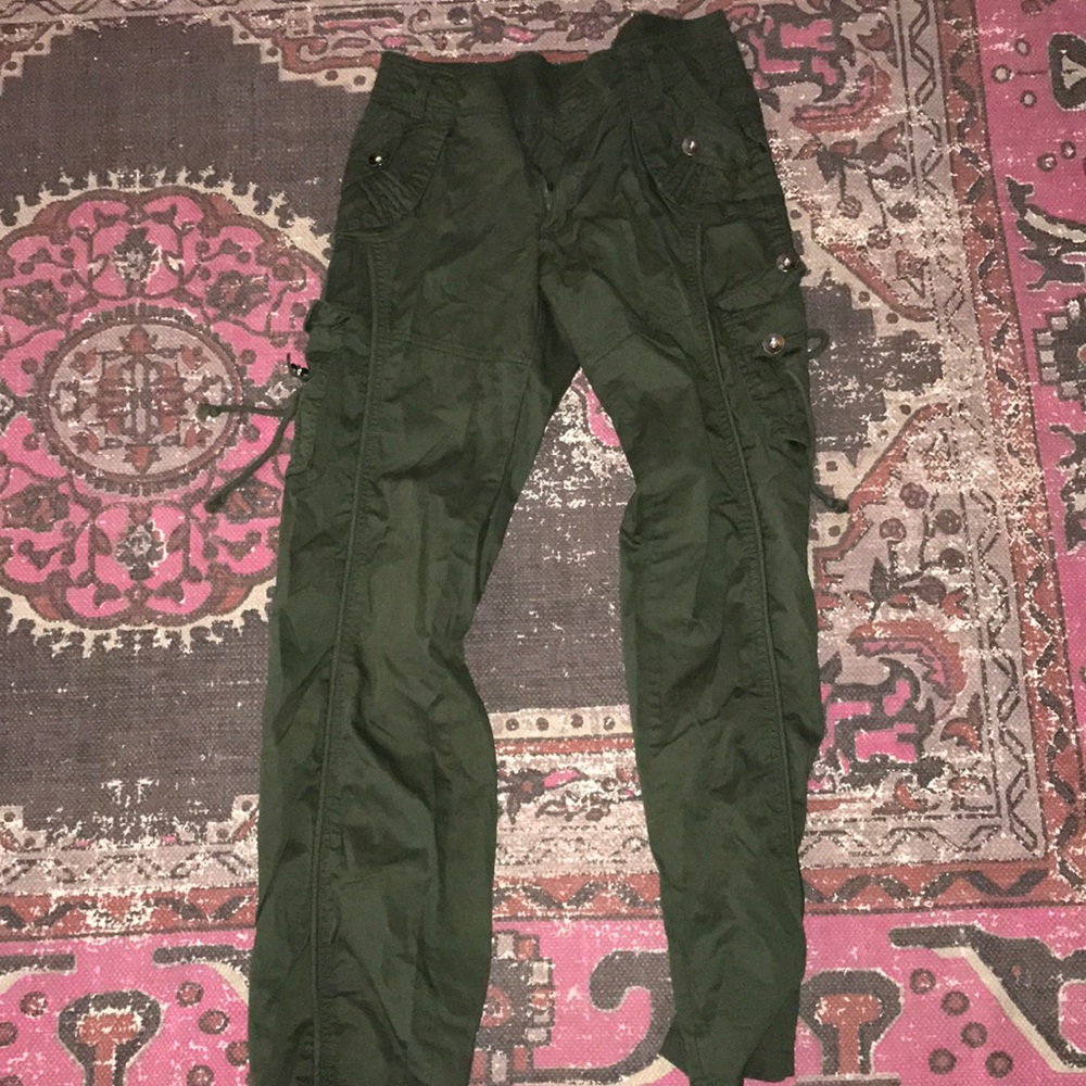 Green army cargo pants